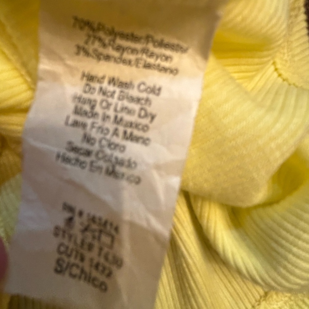 21 Saints Ruffled & Ruched Tie Crop Top - Picture 4 of 4